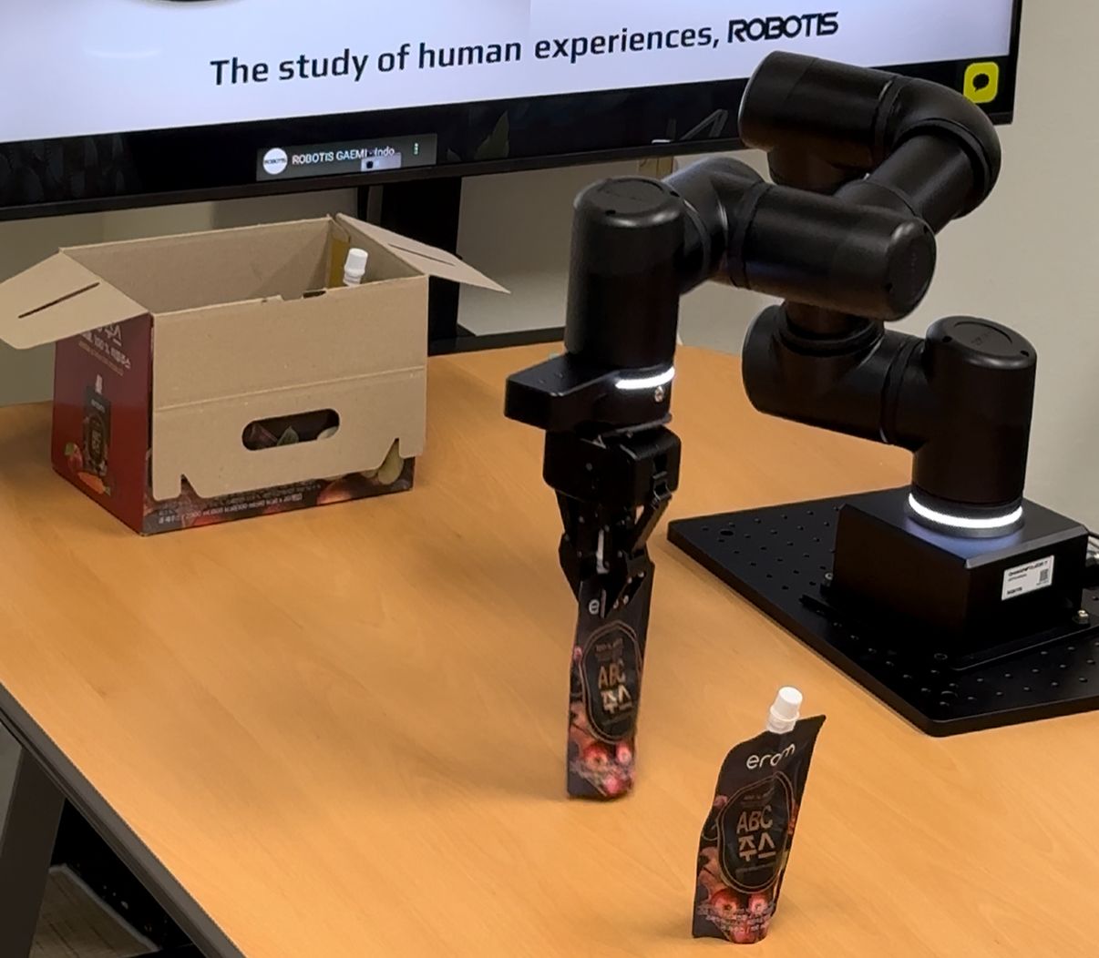 ROBOTIS Open Manipulator Y